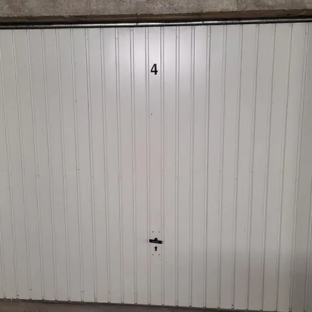 Face Avec Garage Apartamento *